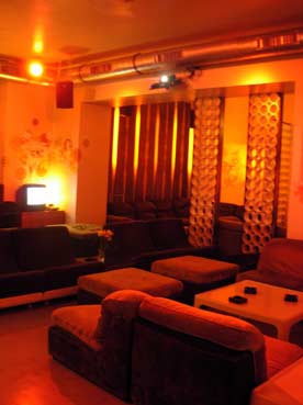 Durchgang zum Mittelraum