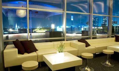 Panton Lounge